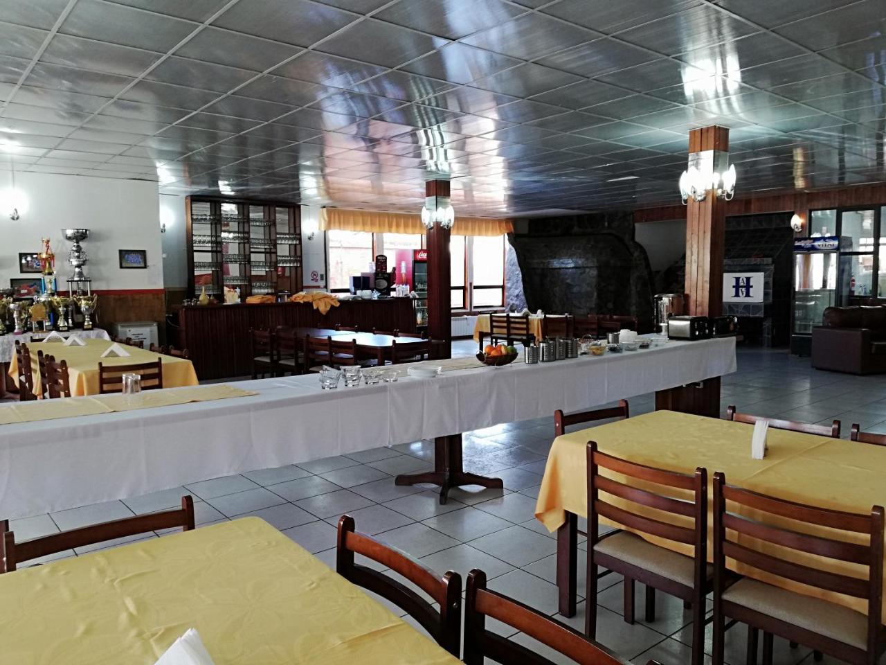 Agostini Hotel Пуерто Наталес Екстериор снимка